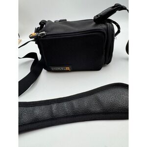 BlackRapid SnapR Black Ballistic Nylon 3-in-1 Camera Sling Bag Case